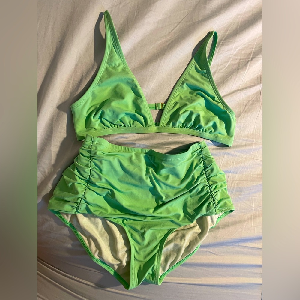 Gianni Bini woman’s swimsuit